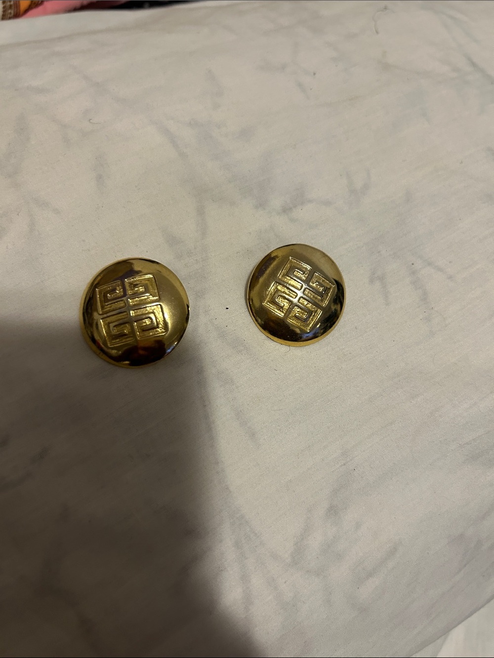 Gold vintage Embossed Round Hair Clips - Unbranded